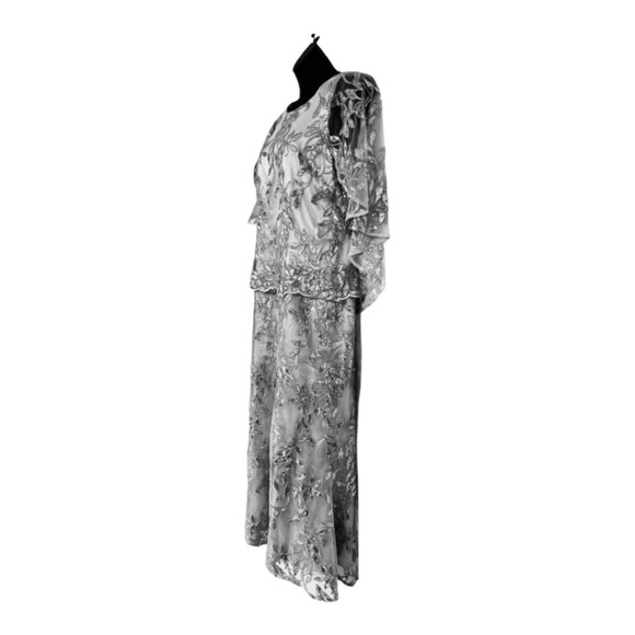 Midnight Velvet Sequin Floral Formal Gray Evening Gown Black Tie Maxi Maxi Dress - Picture 6 of 16